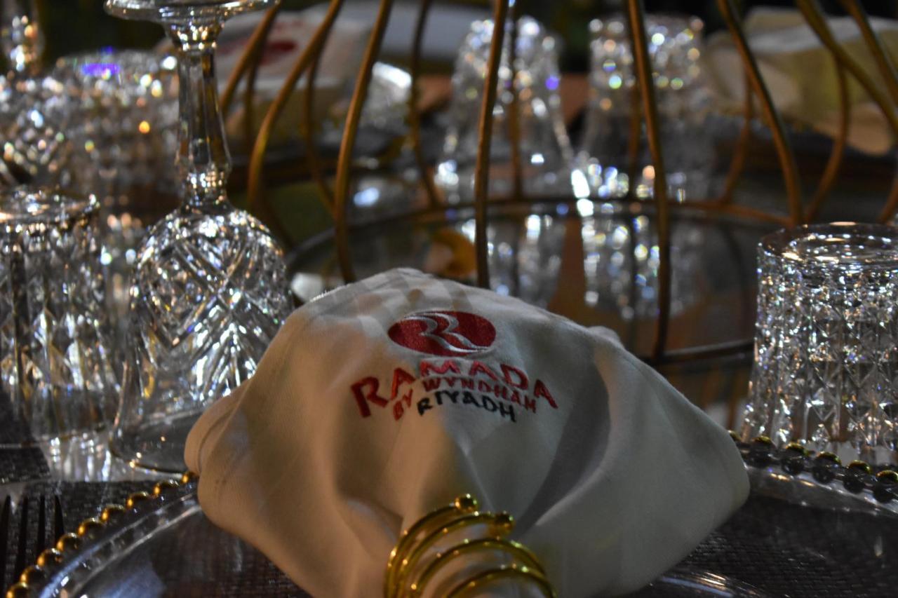 Ramada Riyadh Hotel Eksteriør bilde