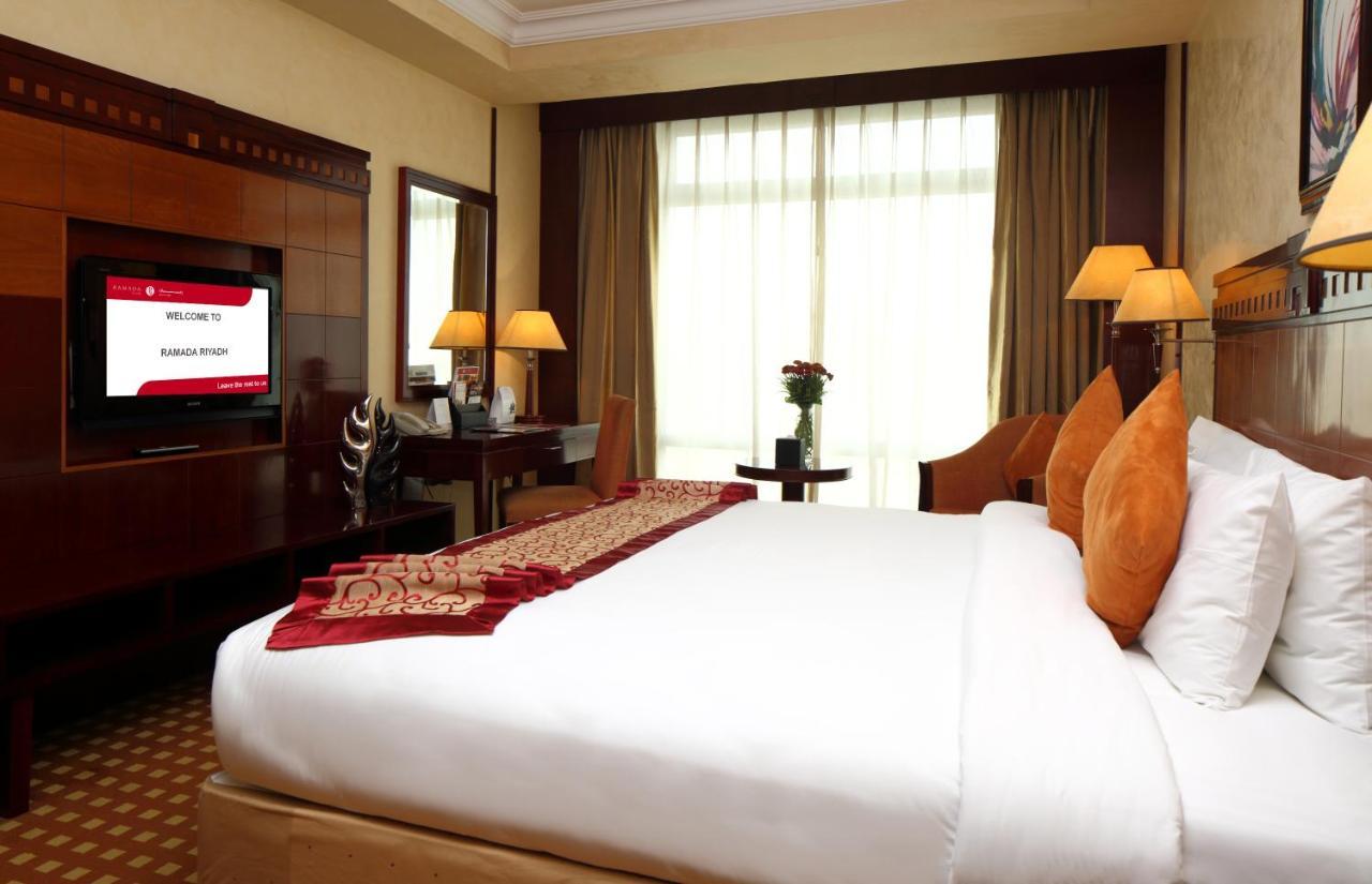 Ramada Riyadh Hotel Eksteriør bilde