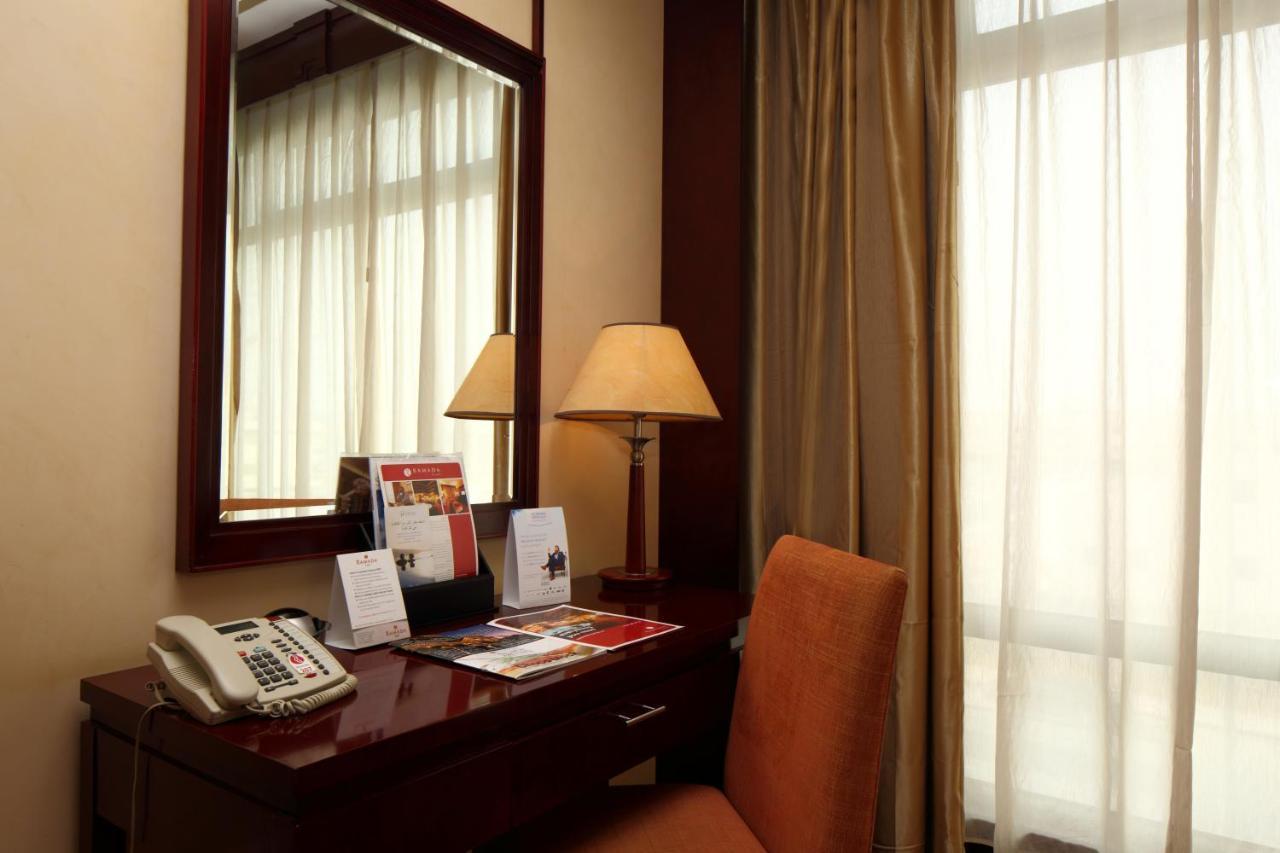 Ramada Riyadh Hotel Eksteriør bilde