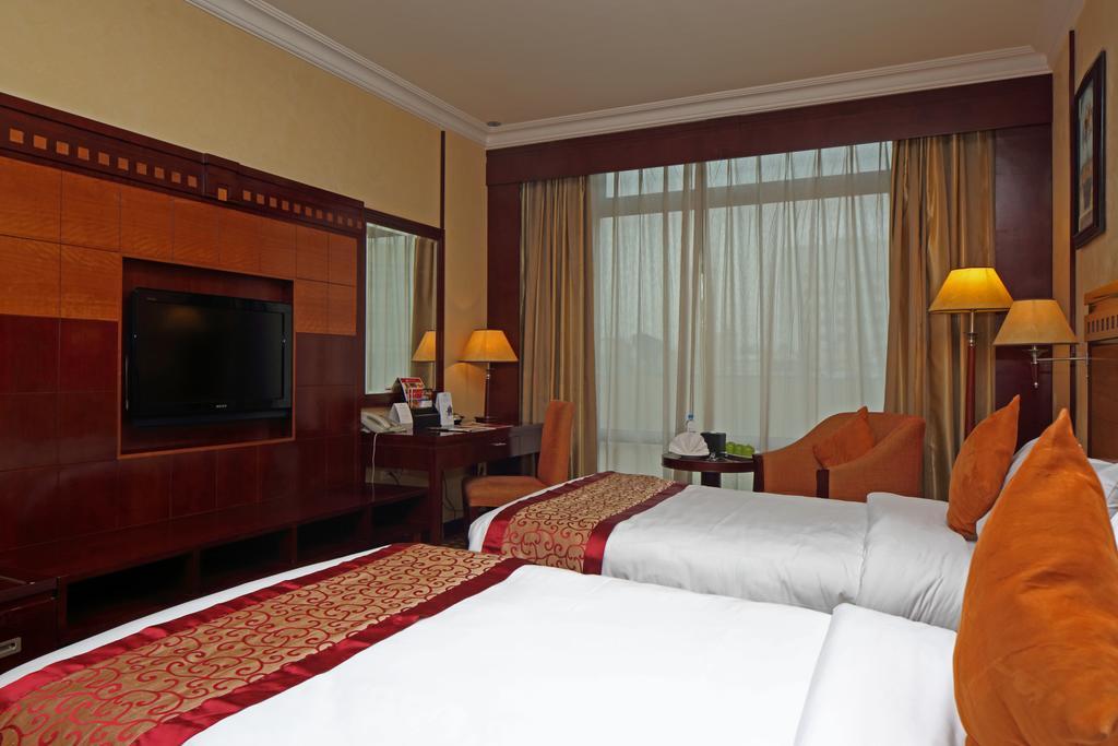 Ramada Riyadh Hotel Eksteriør bilde