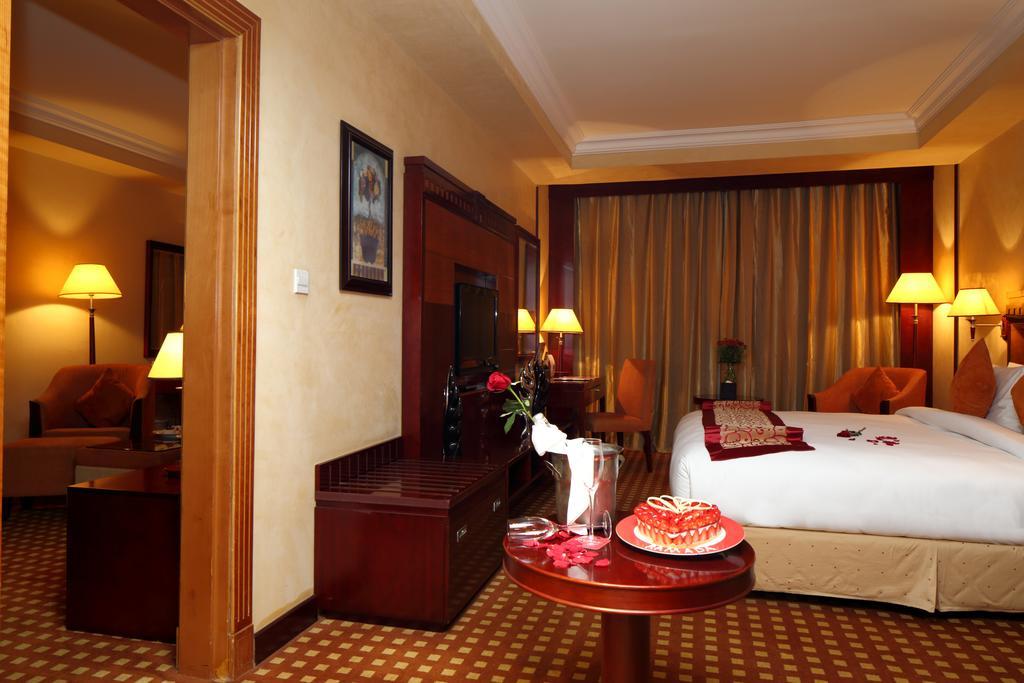 Ramada Riyadh Hotel Eksteriør bilde