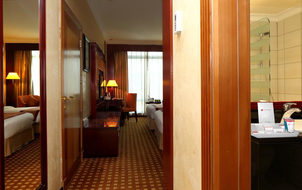 Ramada Riyadh Hotel Eksteriør bilde