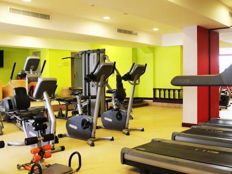 Ramada Riyadh Hotel Eksteriør bilde
