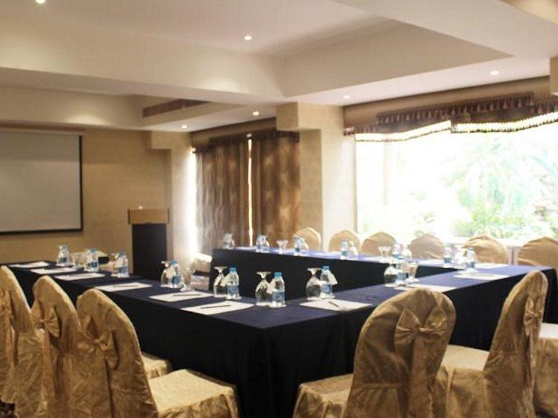Ramada Riyadh Hotel Eksteriør bilde